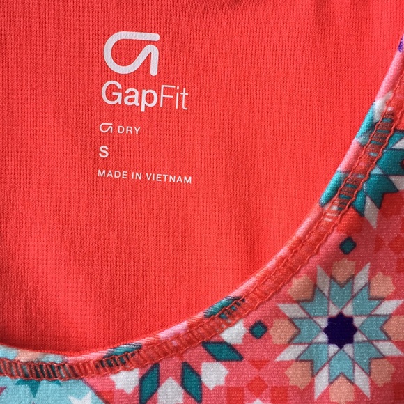 GAP Fit Girls Athletic Bra - Picture 2 of 3